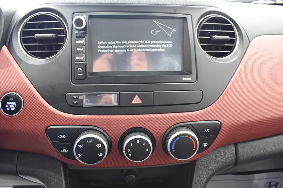 Màn hình trung tâm cảm ứng 7 inch